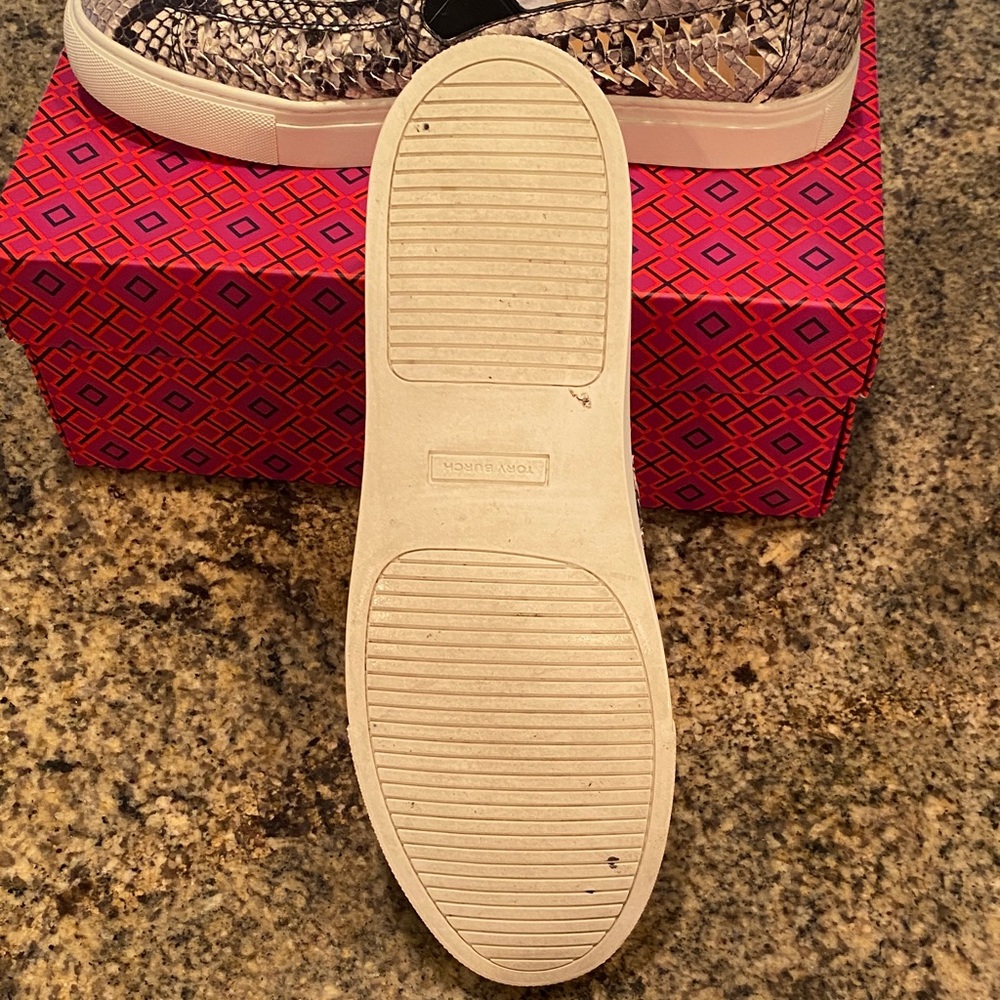 Tory Burch Black and Cream Snake Print Sneakers - Picture 5 of 7